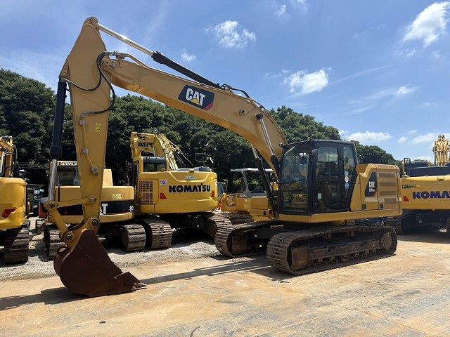 2019 Caterpillar 320GC crawler excavator, side profile view 2019 Caterpillar 320GC crawler excavator, side profile view