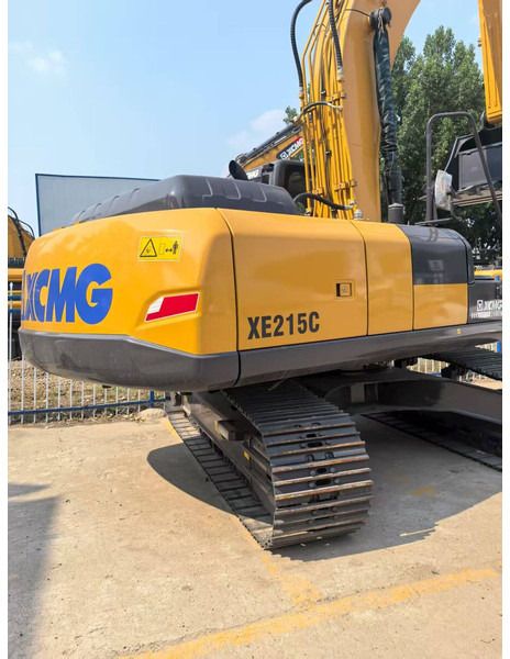 2025 XCMG XE215C crawler excavator rear three-quarter view 2025 XCMG XE215C crawler excavator rear three-quarter view