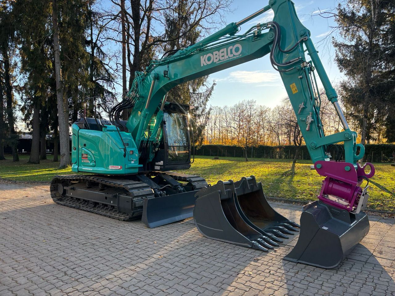 2025 Kobelco SK140 SRLC-7 crawler excavator side view