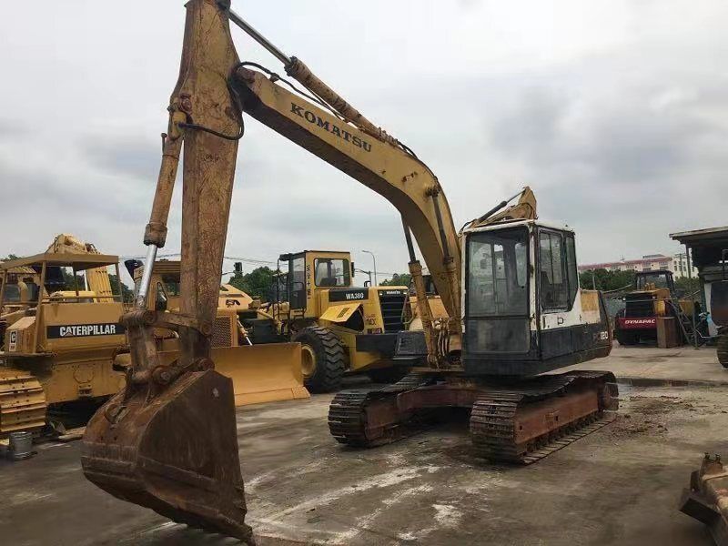 2016 Komatsu PC120-5 crawler excavator, front three-quarter view