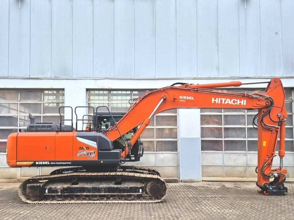 2022 Hitachi Zaxis 250 crawler excavator, side view 2022 Hitachi Zaxis 250 crawler excavator, side view