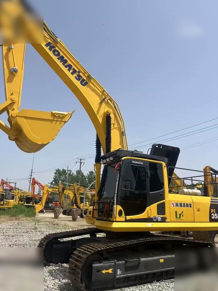 2023 Komatsu PC350-8 crawler excavator, side view