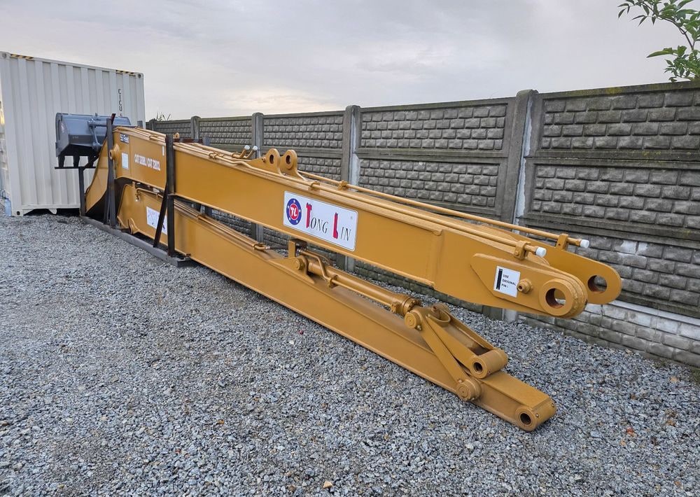 2025 Caterpillar CAT Long Reach excavator arm, side view