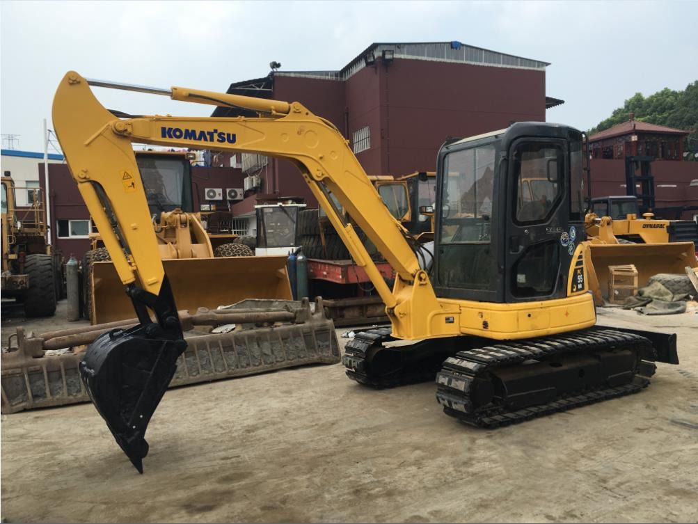 2020 Komatsu PC55MR crawler excavator, side view 2020 Komatsu PC55MR crawler excavator, side view