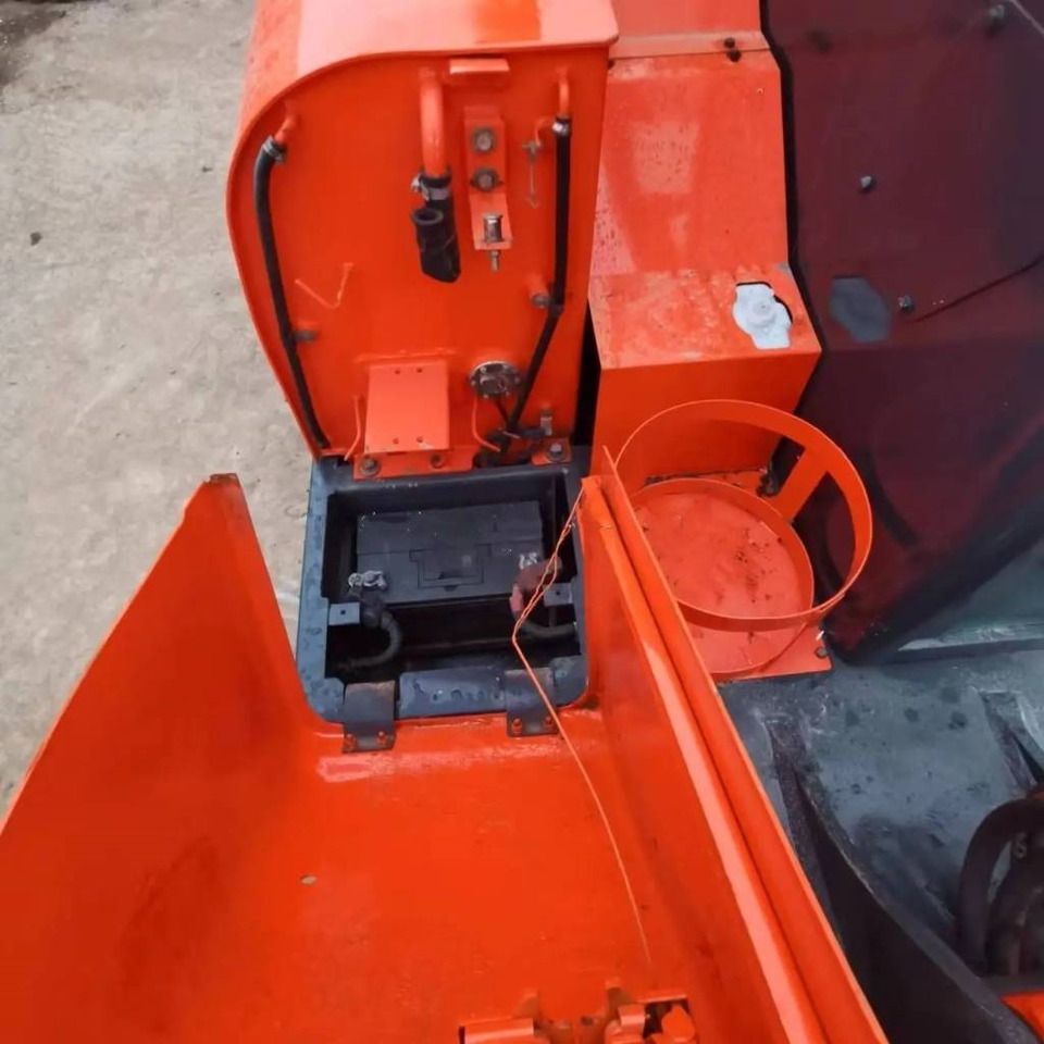 2023 Doosan DH60-7 mini excavator open battery compartment view 2023 Doosan DH60-7 mini excavator open battery compartment view