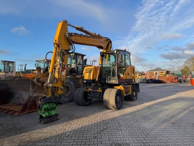 2017 Hydrema MX16 wheel excavator, front three-quarter view 2017 Hydrema MX16 wheel excavator, front three-quarter view