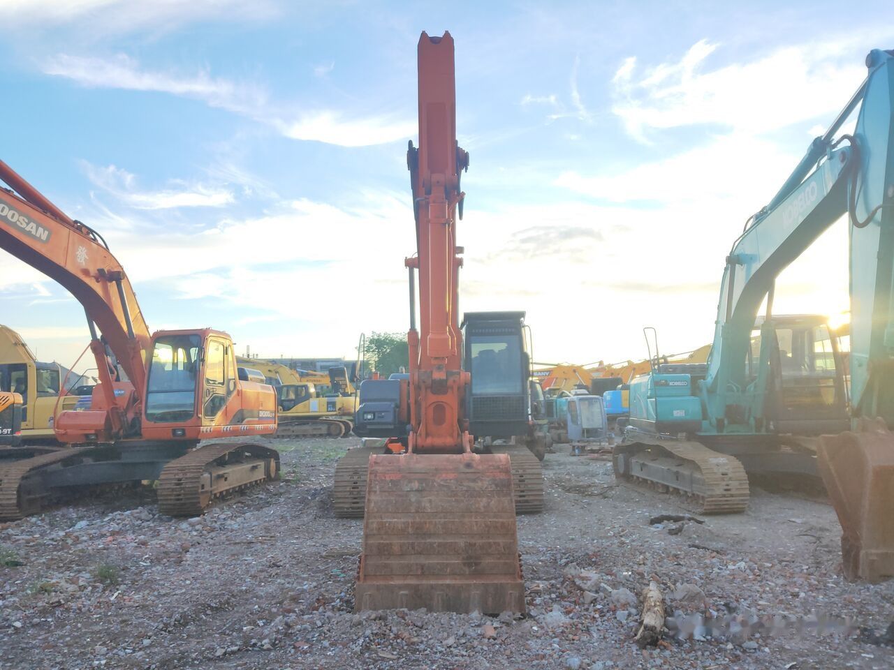 Hitachi ZX210 Crawler Excavator, front view