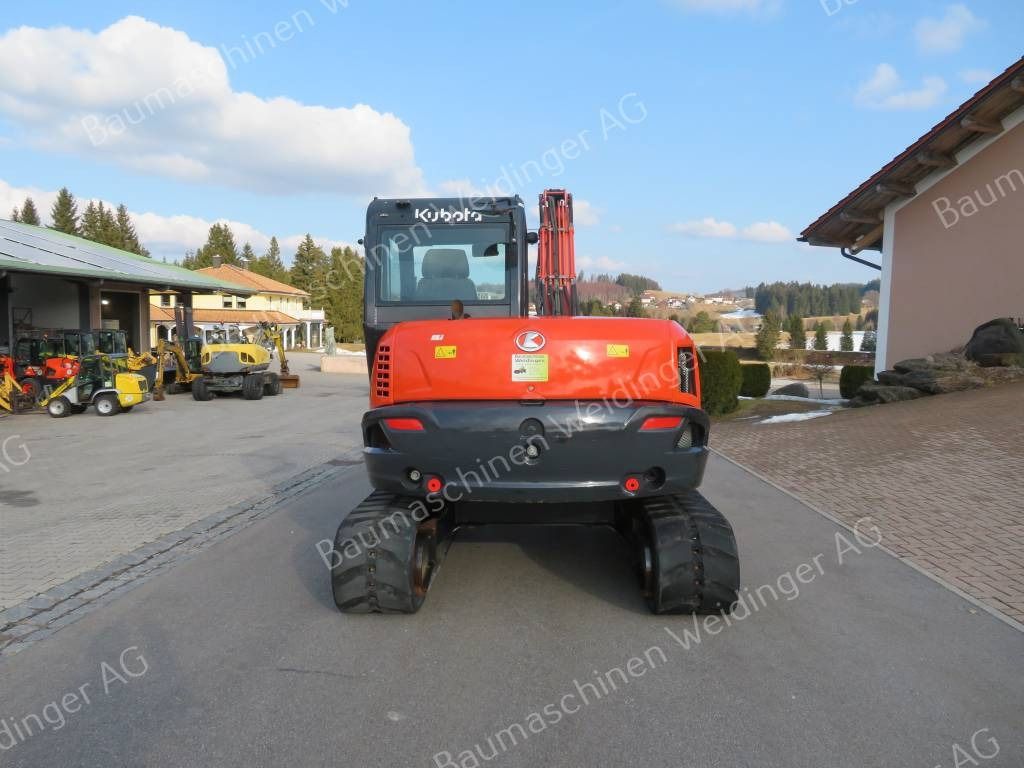2017 Kubota KX080-4 mini excavator, rear view 2017 Kubota KX080-4 mini excavator, rear view