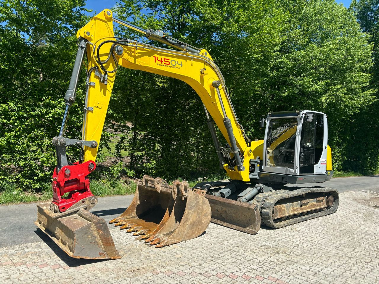2015 Wacker Neuson 14504 crawler excavator, side view