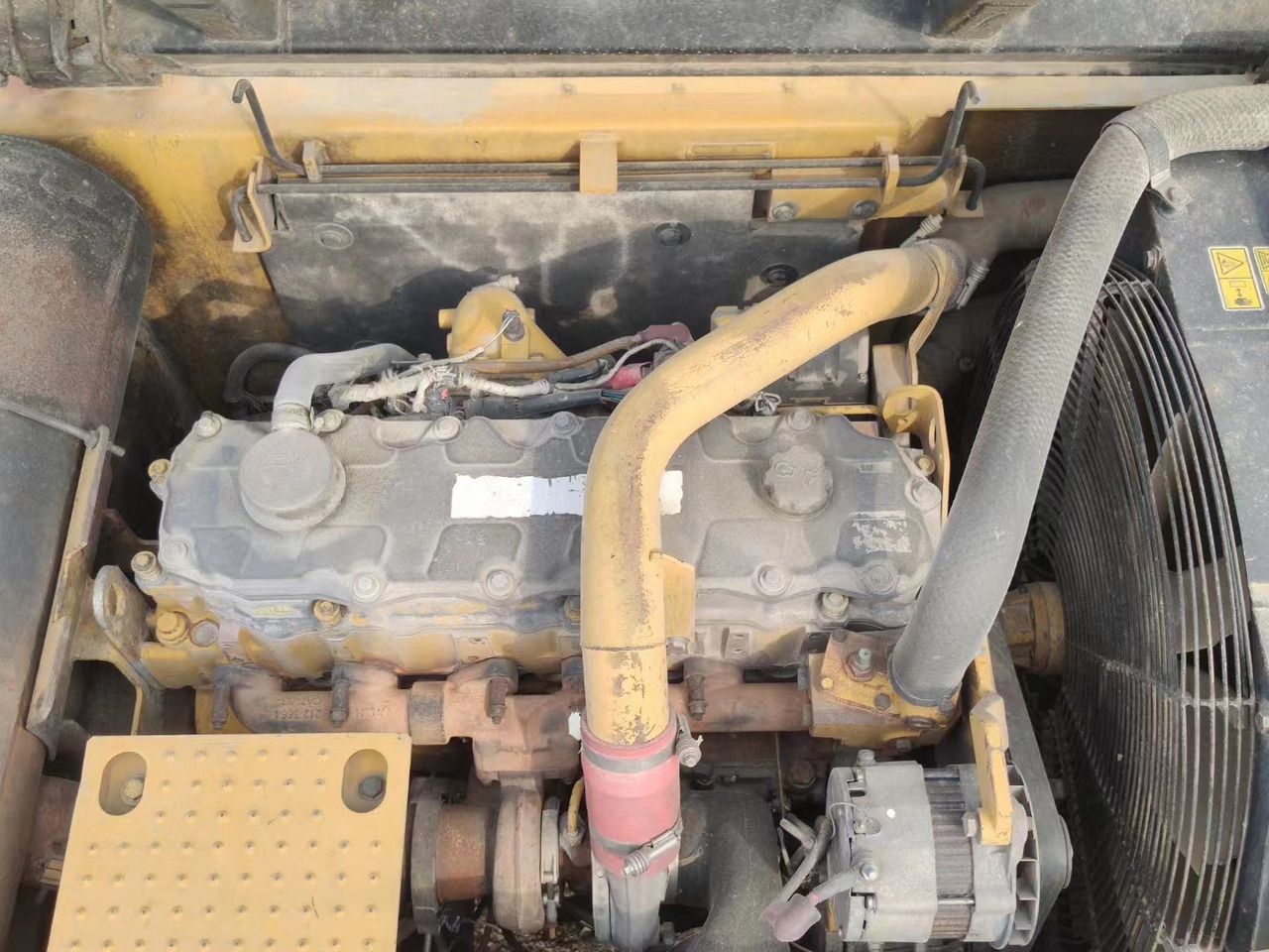 2022 Caterpillar 324D crawler excavator engine compartment view