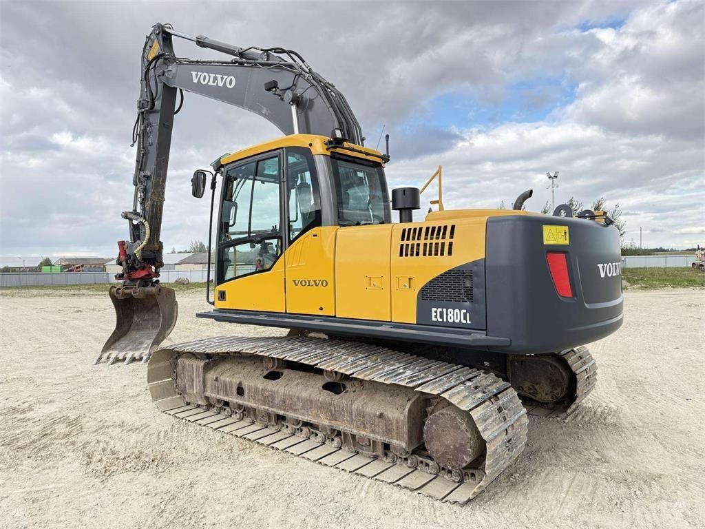 2010 Volvo EC180CL crawler excavator, rear three-quarter view