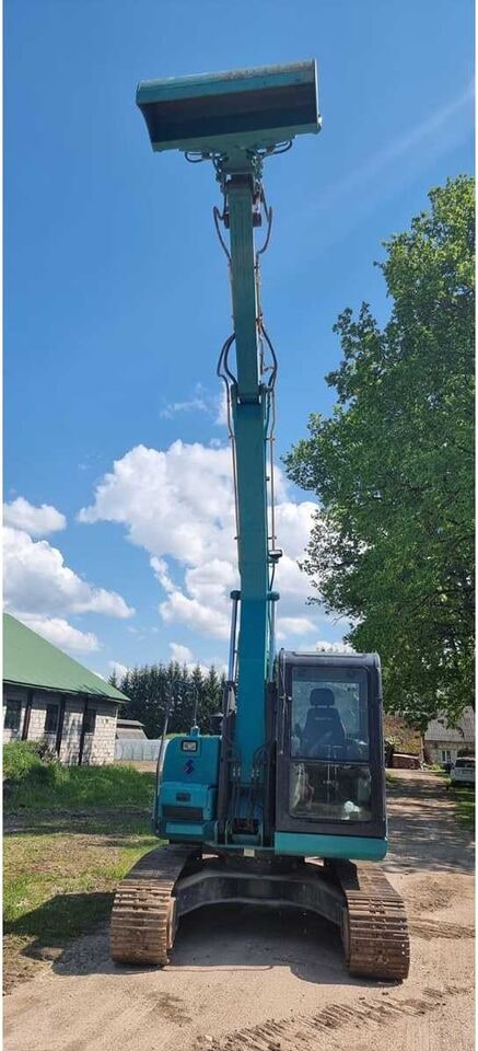 2021 Sunward SWE90 crawler excavator, front view with boom extended 2021 Sunward SWE90 crawler excavator, front view with boom extended