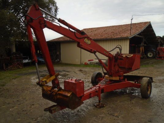 1995 Ceres 3000 excavator, side view