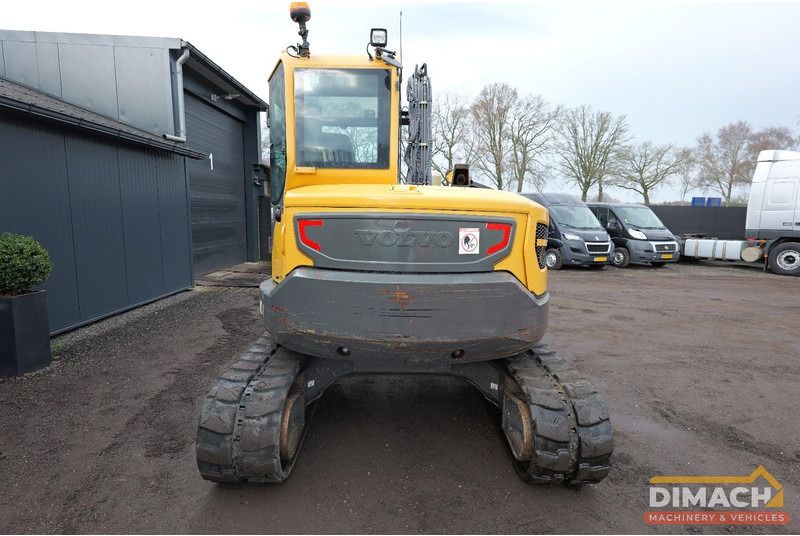 2015 Volvo ECR88 mini excavator rear view 2015 Volvo ECR88 mini excavator rear view