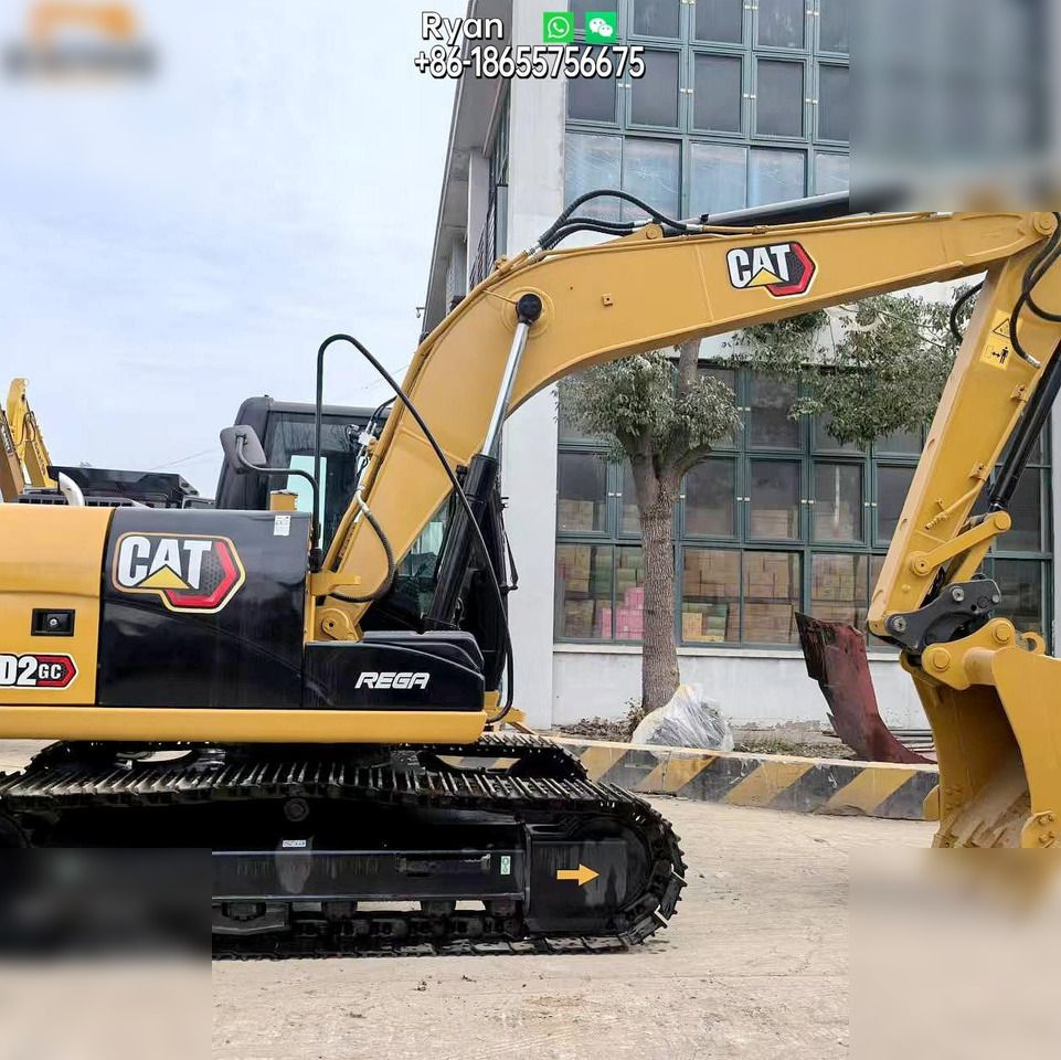 2022 Caterpillar 313D2 GC crawler excavator side view 2022 Caterpillar 313D2 GC crawler excavator side view
