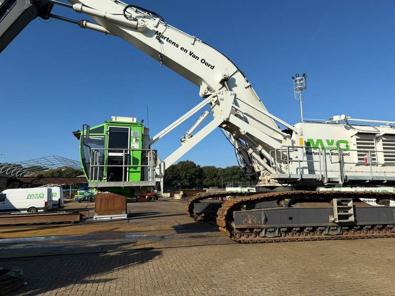 2012 Mantsinen 160 R crawler excavator side view 2012 Mantsinen 160 R crawler excavator side view