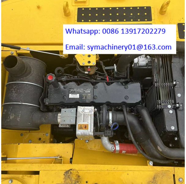 Vano motore Komatsu PC220-8 del 2022 Vano motore Komatsu PC220-8 del 2022