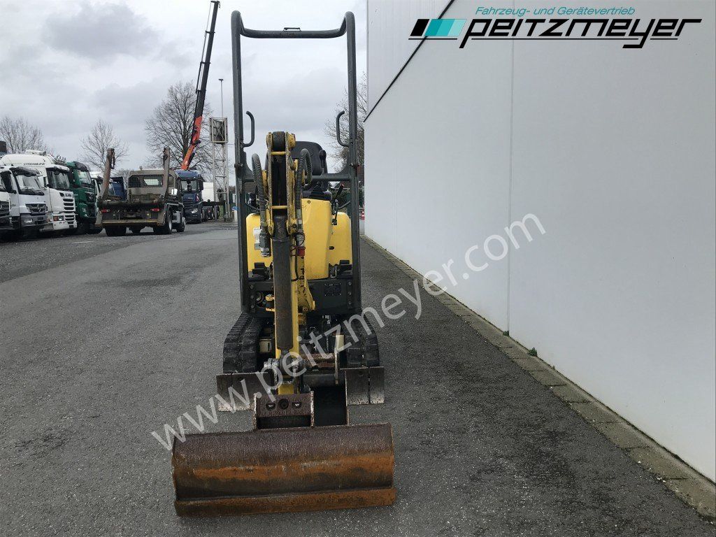2020 Wacker Neuson 803 mini excavator, front view 2020 Wacker Neuson 803 mini excavator, front view