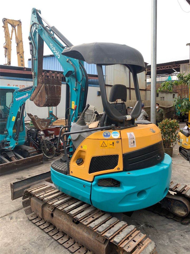 2018 Kubota U35-5 mini excavator, rear three-quarter view 2018 Kubota U35-5 mini excavator, rear three-quarter view