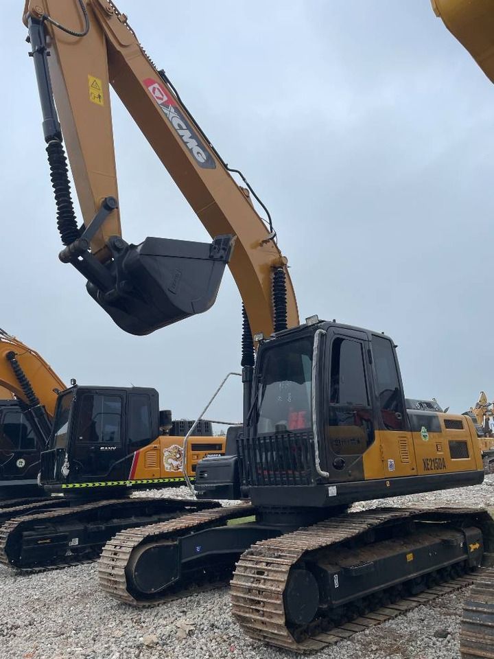 2023 XCMG XE215DA crawler excavator, side view 2023 XCMG XE215DA crawler excavator, side view