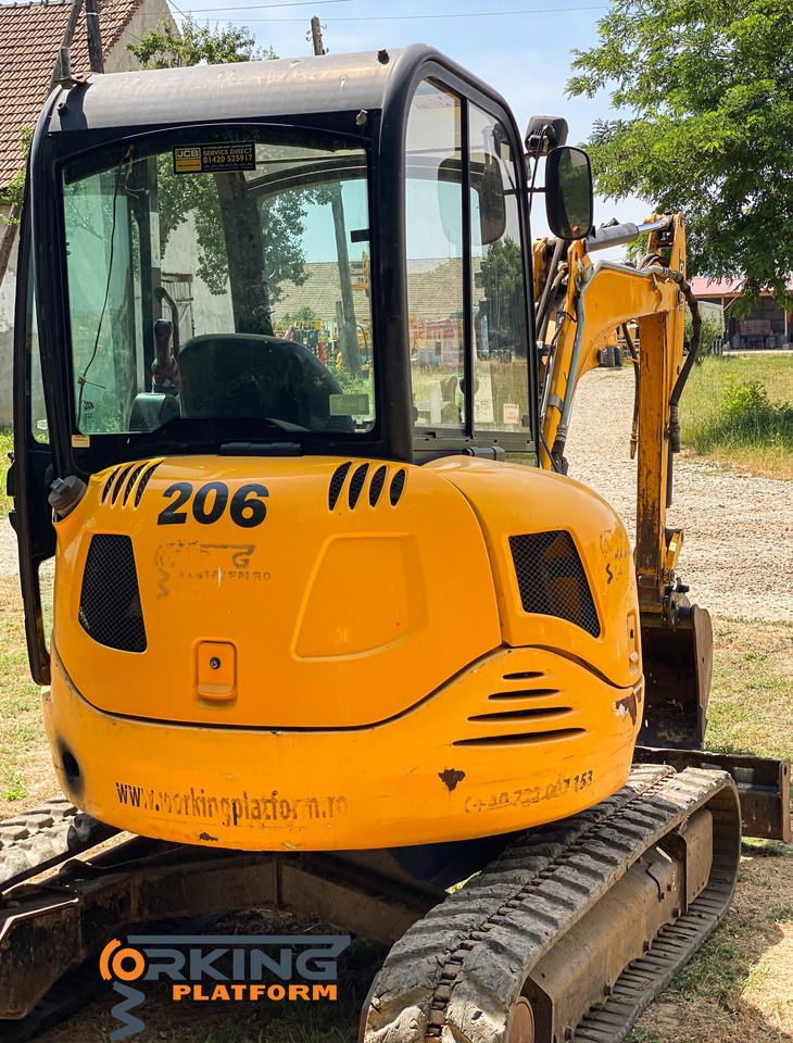 2015 JCB 8030 ZTS mini excavator rear view 2015 JCB 8030 ZTS mini excavator rear view