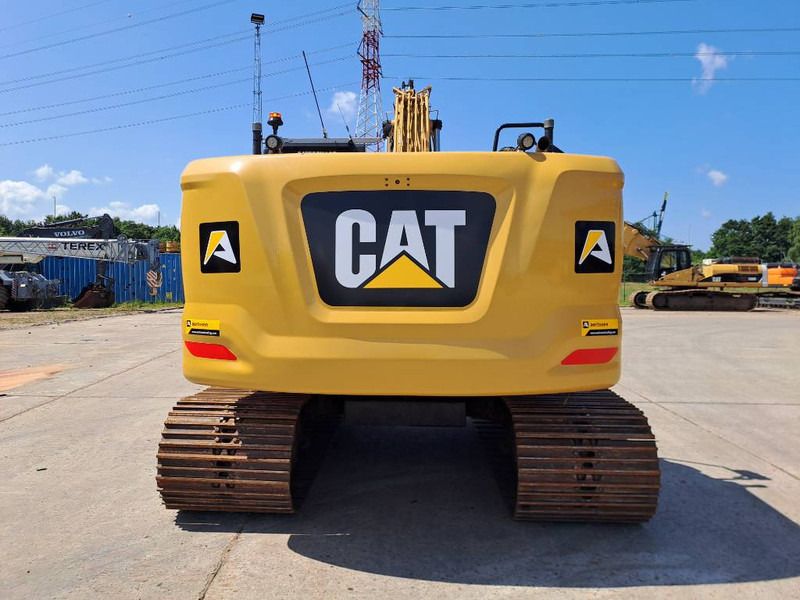 2018 Caterpillar 320 crawler excavator, rear view 2018 Caterpillar 320 crawler excavator, rear view