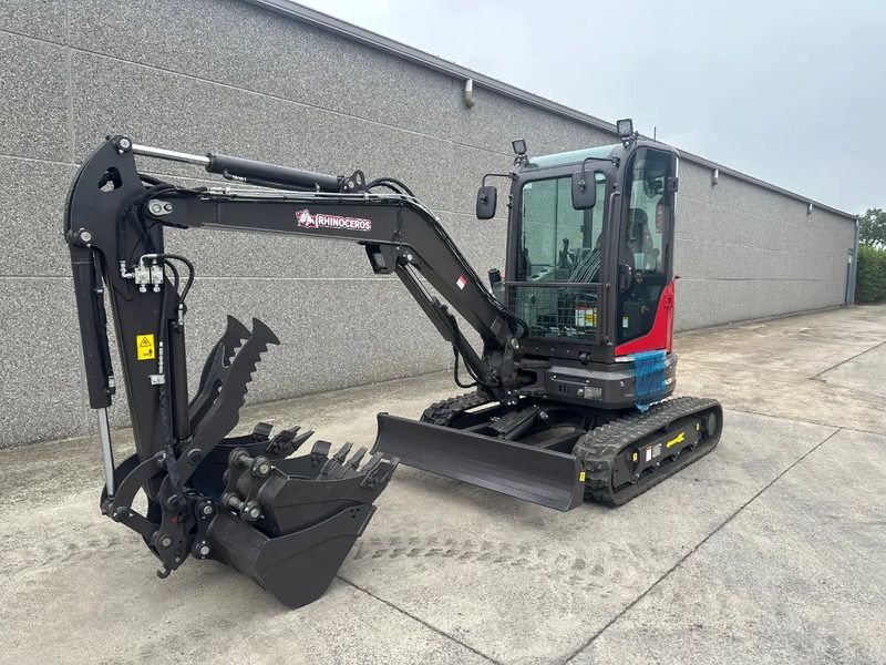 2024 Rhinoceros XN35 PRO mini excavator, side view 2024 Rhinoceros XN35 PRO mini excavator, side view