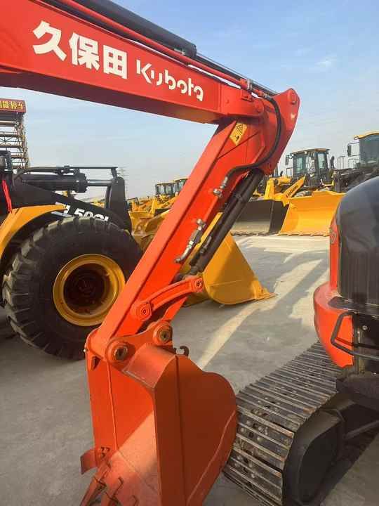 Kubota U55 mini excavator boom and bucket detail Kubota U55 mini excavator boom and bucket detail
