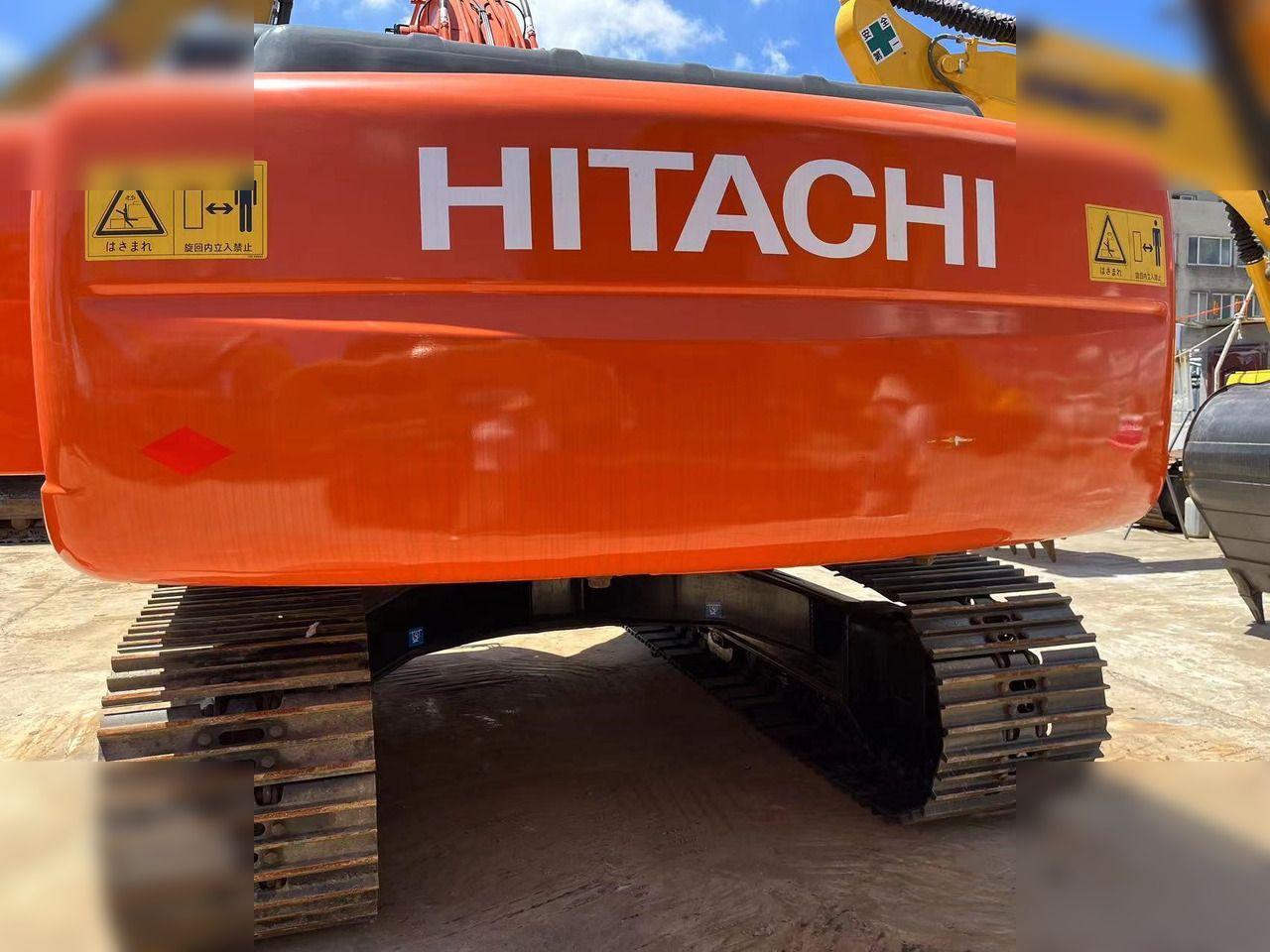 2019 Hitachi ZX200-3G crawler excavator rear view 2019 Hitachi ZX200-3G crawler excavator rear view