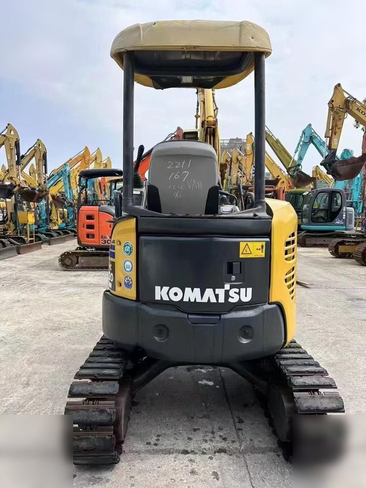 2022 Komatsu PC20MR-3 mini excavator rear view 2022 Komatsu PC20MR-3 mini excavator rear view