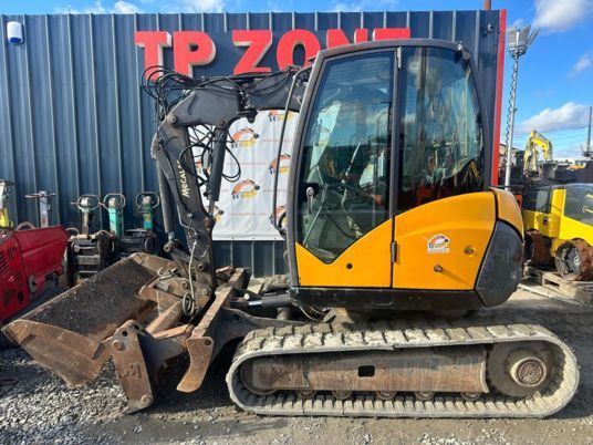 2014 Mecalac 6 MCR mini excavator, side view 2014 Mecalac 6 MCR mini excavator, side view