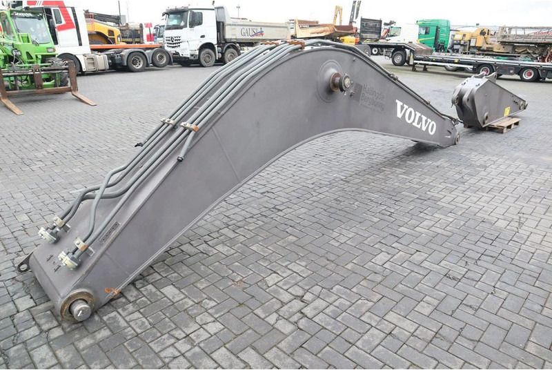 Volvo EC300E crawler excavator boom and stick Volvo EC300E crawler excavator boom and stick