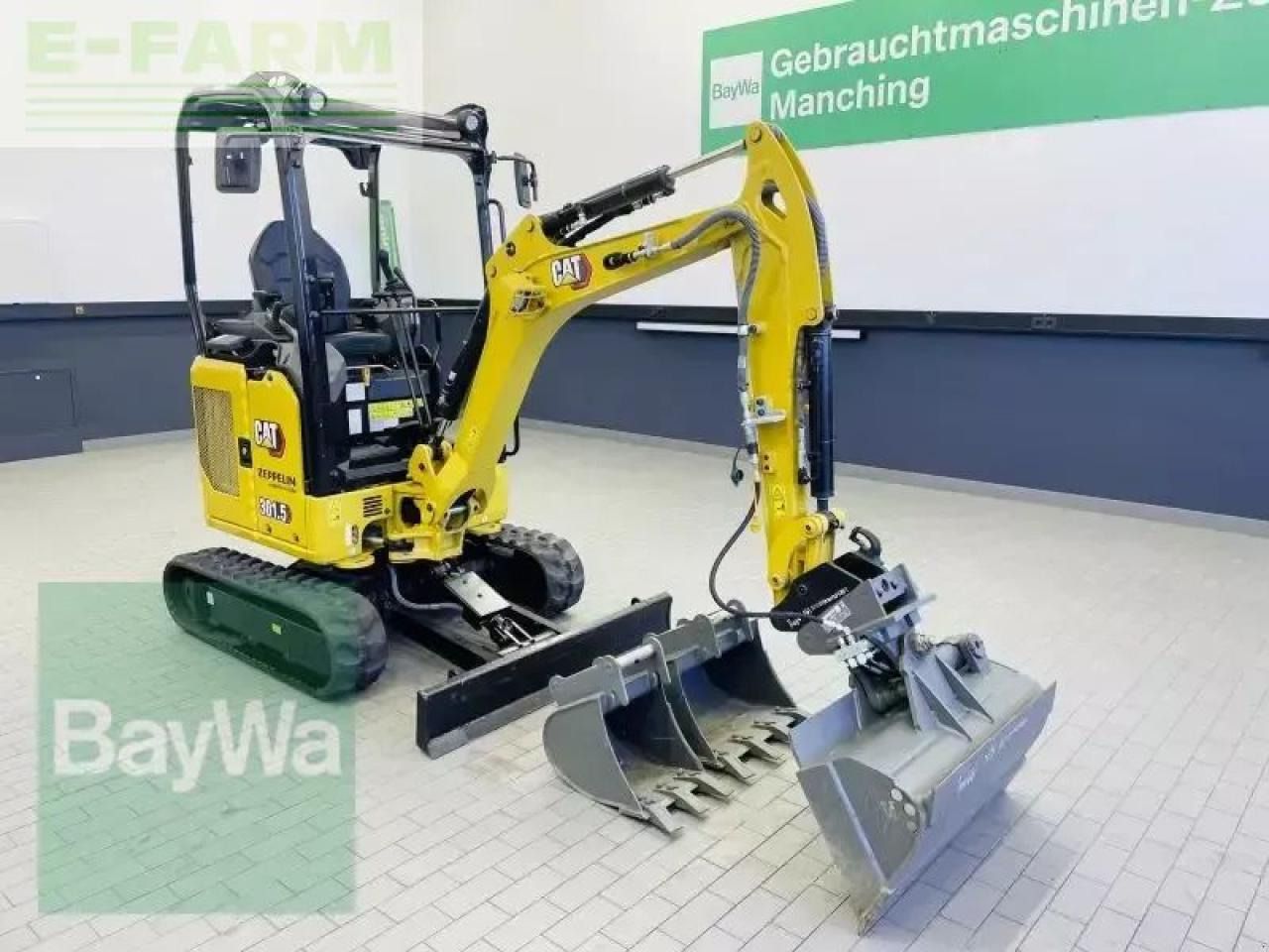 2022 Caterpillar 301.5 mini excavator, rear three-quarter view 2022 Caterpillar 301.5 mini excavator, rear three-quarter view