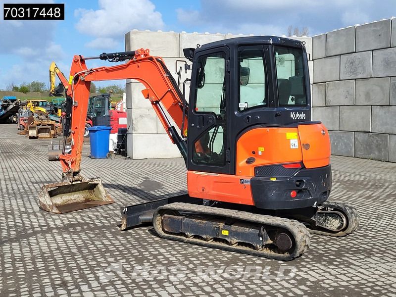 2022 Kubota U36-4 mini excavator, side view 2022 Kubota U36-4 mini excavator, side view