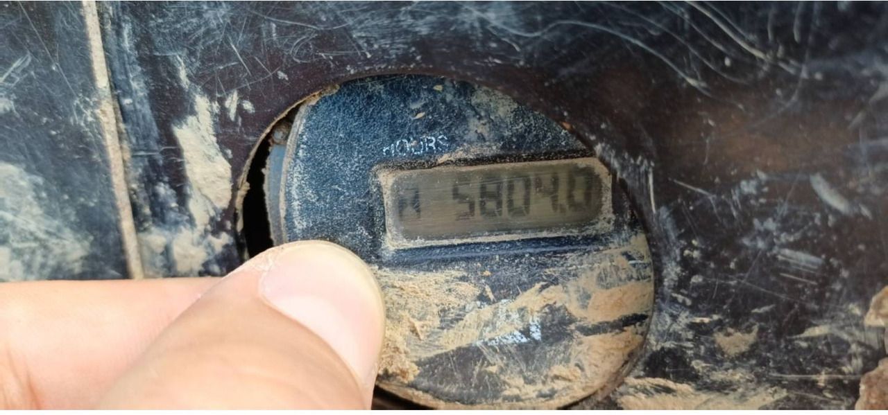 2013 Caterpillar 308E2CR crawler excavator hour meter detail 2013 Caterpillar 308E2CR crawler excavator hour meter detail