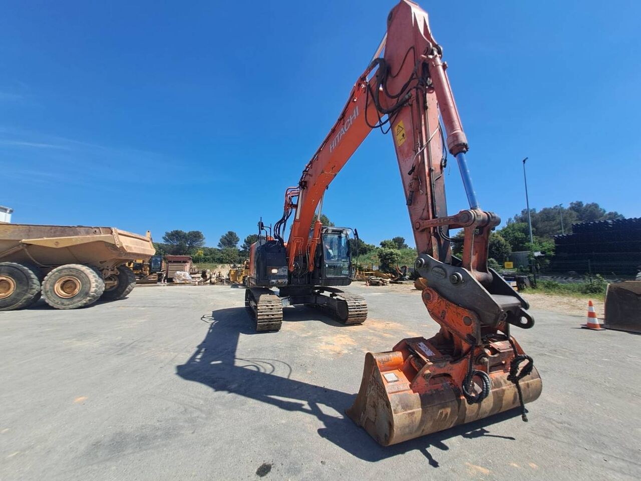 2018 Hitachi ZX225 crawler excavator, front three-quarter view 2018 Hitachi ZX225 crawler excavator, front three-quarter view