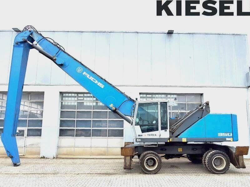 2015 Fuchs MHL350F material handler, side view