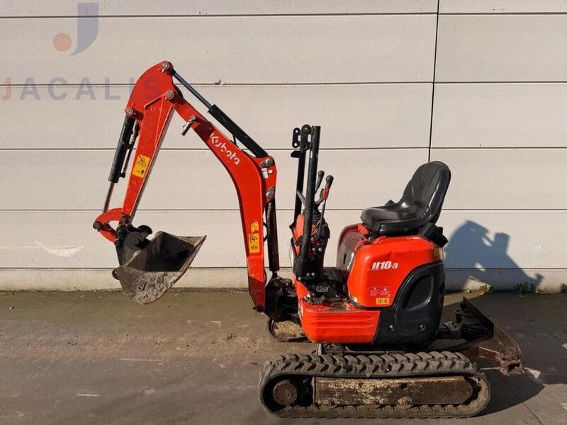 2020 Kubota U10-3 mini excavator side view 2020 Kubota U10-3 mini excavator side view