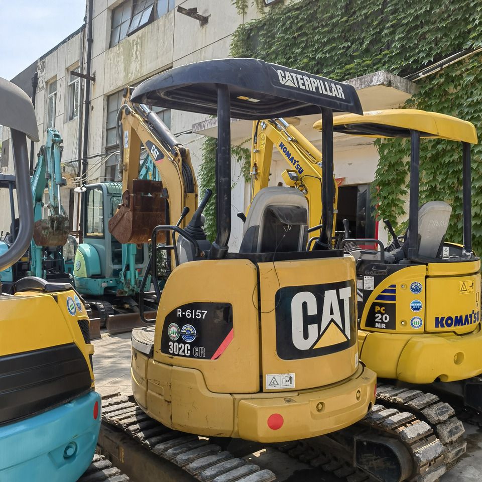 2022 Caterpillar 302C CR mini excavator rear view 2022 Caterpillar 302C CR mini excavator rear view