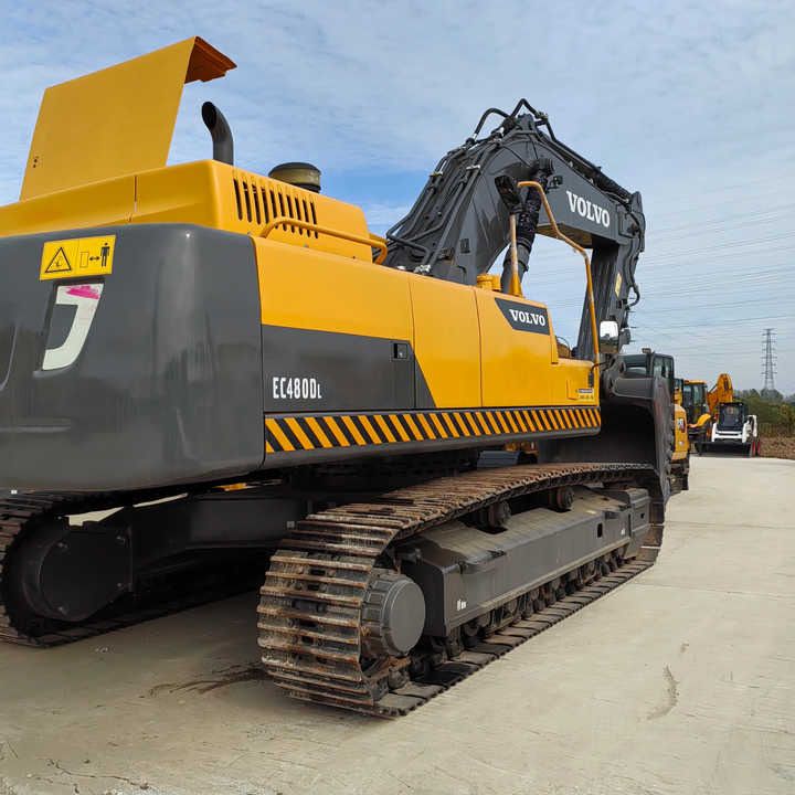 2021 Volvo EC480D crawler excavator, rear three-quarter view 2021 Volvo EC480D crawler excavator, rear three-quarter view