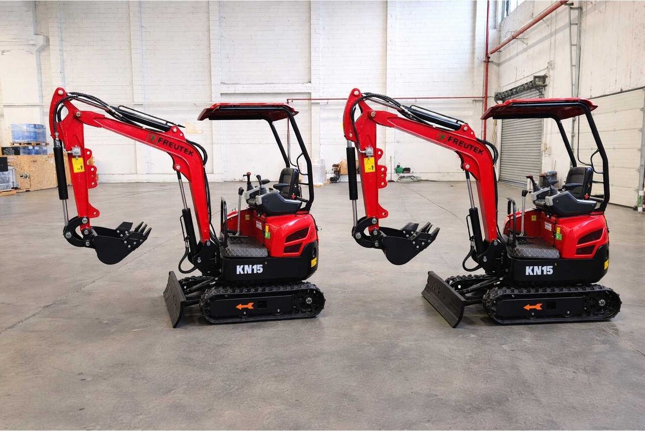 2025 Freutek KN15 mini excavator side view 2025 Freutek KN15 mini excavator side view