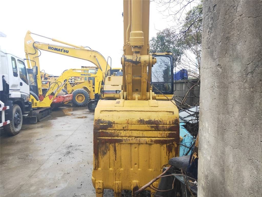2023 Caterpillar 330BL crawler excavator, front view of bucket and boom