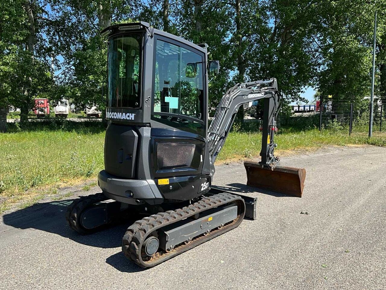 2023 Eurocomach 25ZT mini excavator, three-quarter view