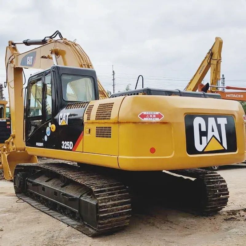 2016 Caterpillar 325D crawler excavator, rear three-quarter view 2016 Caterpillar 325D crawler excavator, rear three-quarter view