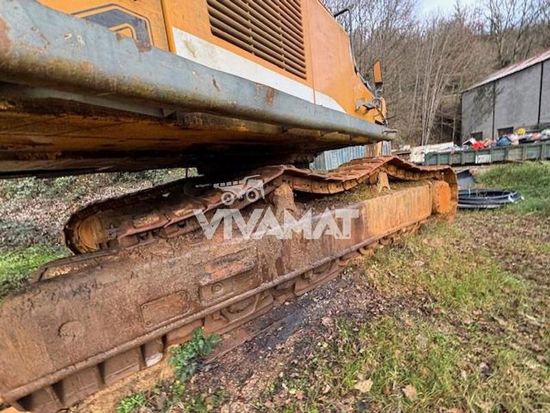 2013 Liebherr R964 HDSL crawler excavator undercarriage view