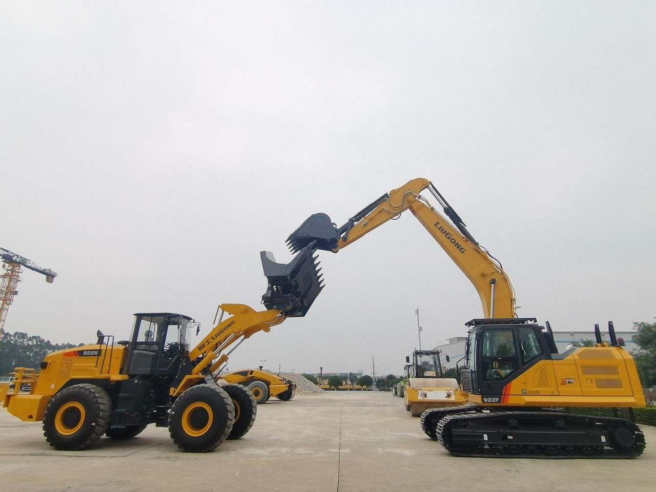 2026 LiuGong 922F crawler excavator side view 2026 LiuGong 922F crawler excavator side view