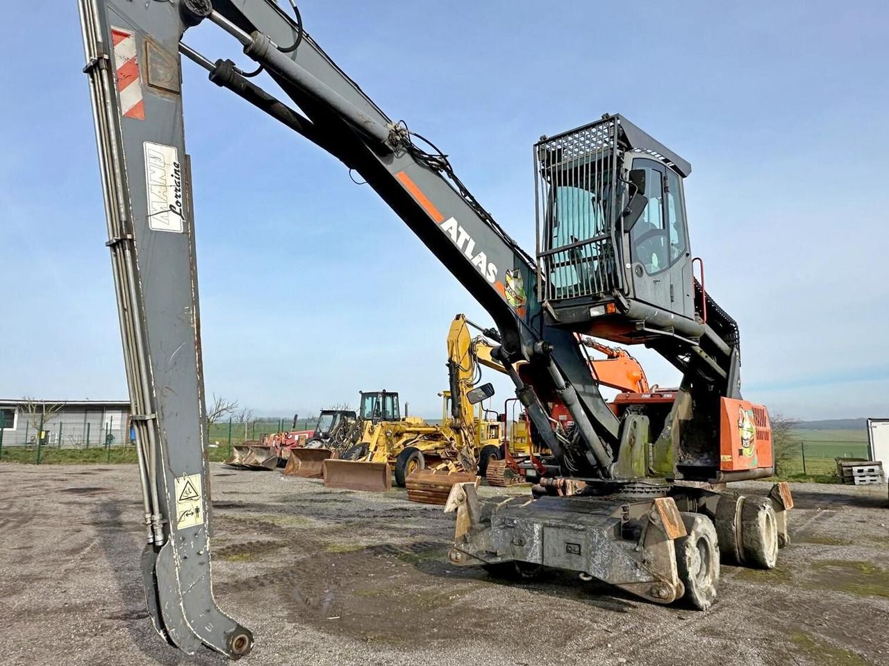2011 Atlas 230MH material handler, side view