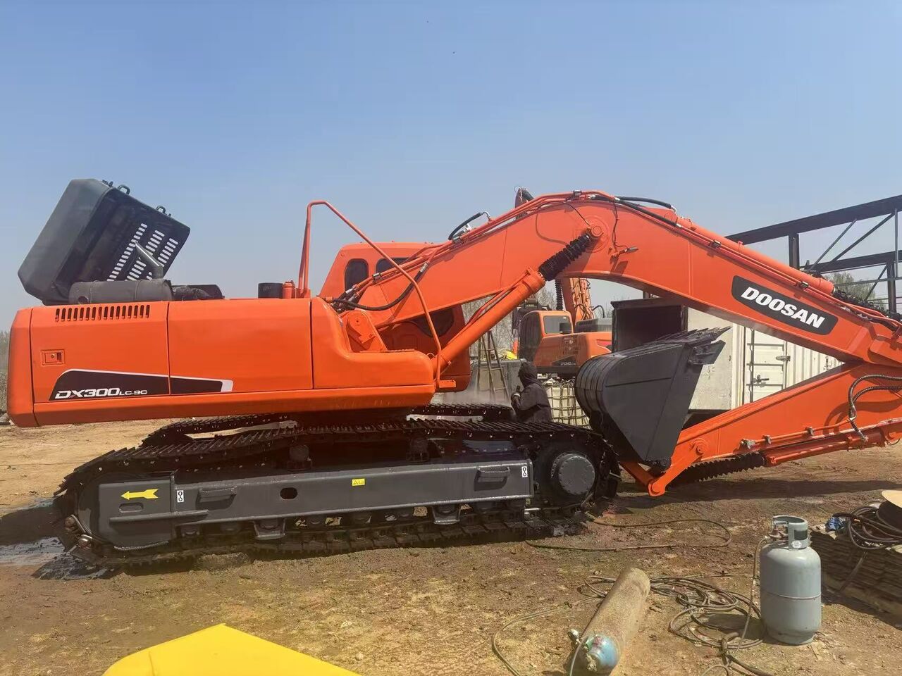 2024 Doosan DX300LC-9C crawler excavator, side view 2024 Doosan DX300LC-9C crawler excavator, side view