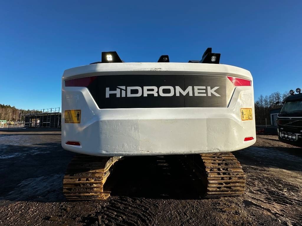 2020 Hidromek 310LC-4F crawler excavator rear view 2020 Hidromek 310LC-4F crawler excavator rear view