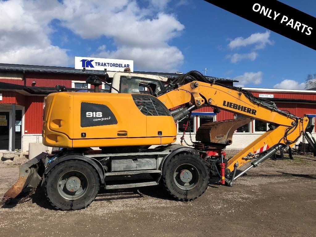 Liebherr 918 Compact wheel excavator side view Liebherr 918 Compact wheel excavator side view
